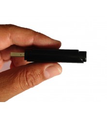 Minijaturna SPY kamera sa snimačem ugrađena u USB disk.